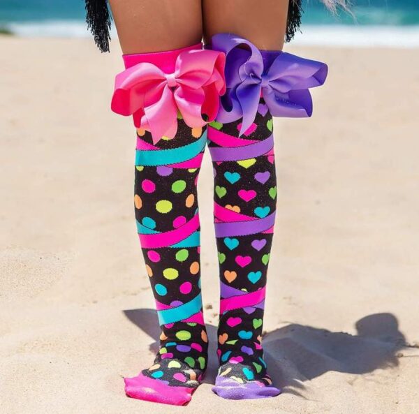 276E9AA2-DFA3-4F67-A01D-09E3EA9CEEF8 BOW-TIFUL MADMIA SOCKS