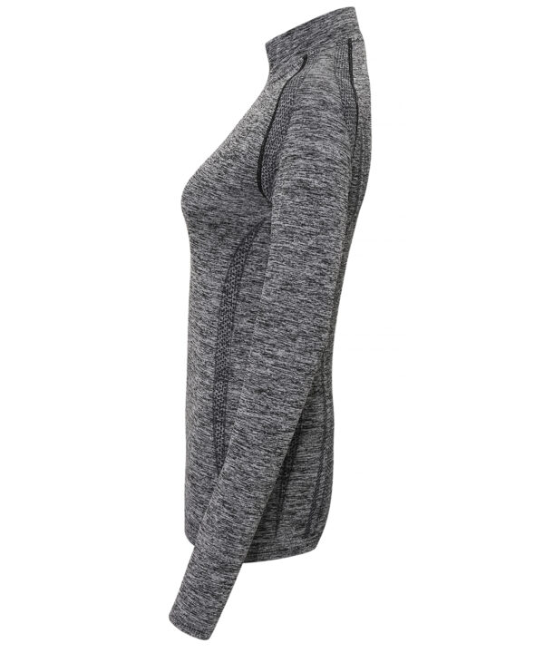 A5659084-9E72-4812-80CF-2F3FE5FAB9B1 Seamless 3D fit multi sport performance zip top
