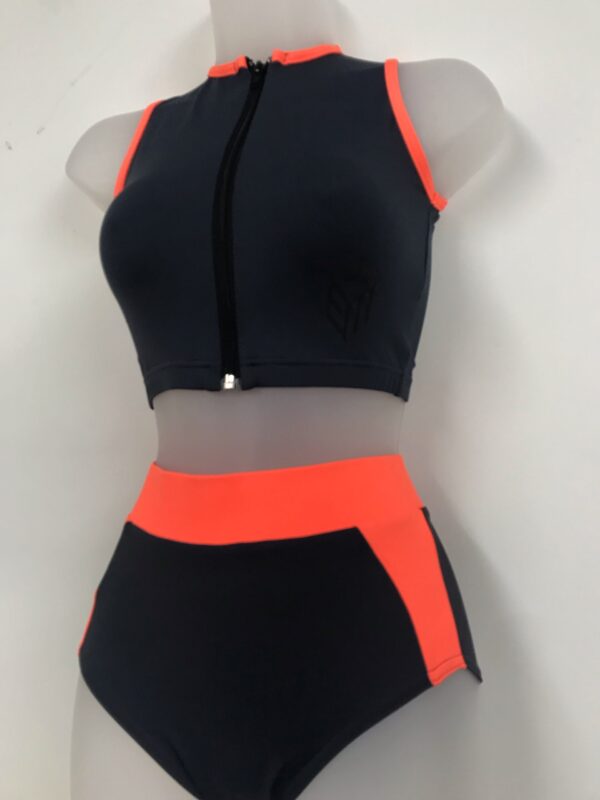 48684837-C8AF-4B0D-A5AD-DCF992946393 EMME SPIRIT Two Piece